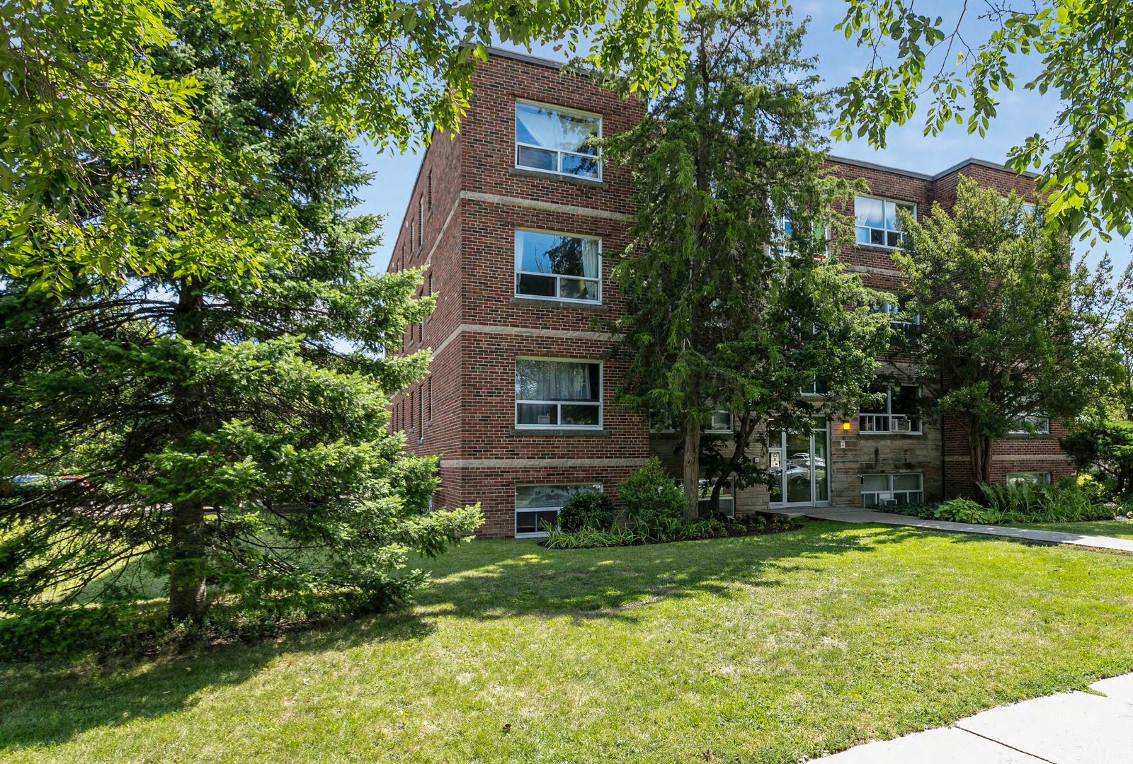 56 South Forster Park Drive